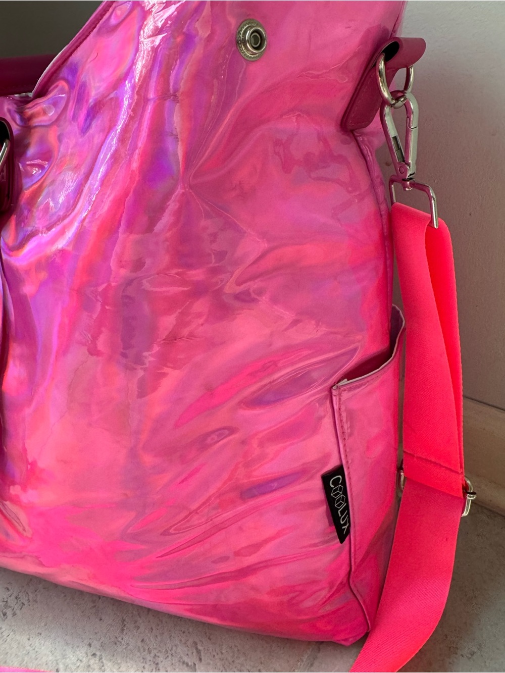 Coolux Tote Cooler Bag - Picture 2 of 7